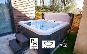 Bella, Jacuzzi Partage & Parking Avec Borne De Recharge Voiture Electrique