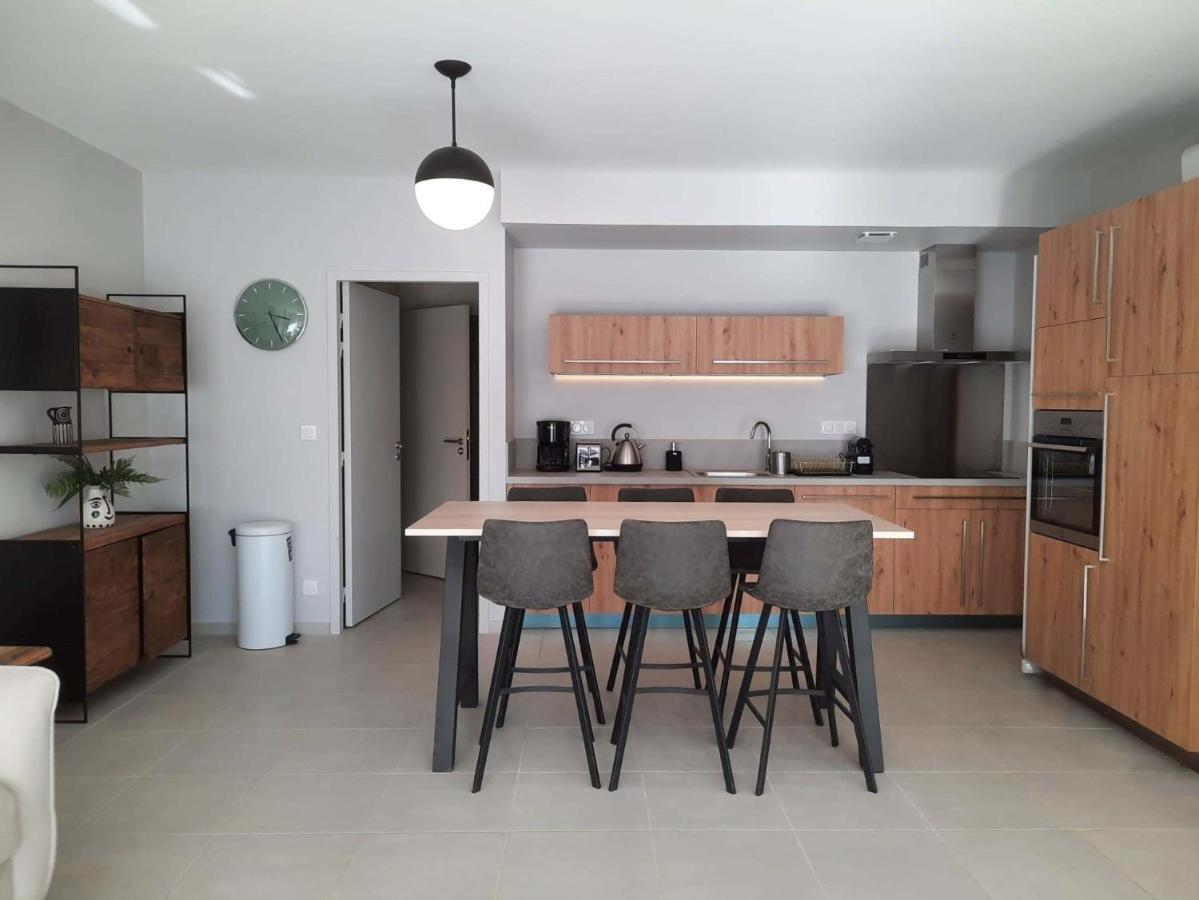Ferienwohnung Bella, Jacuzzi Partage & Parking Avec Borne De Recharge Voiture Electrique Sarlat Exterior foto